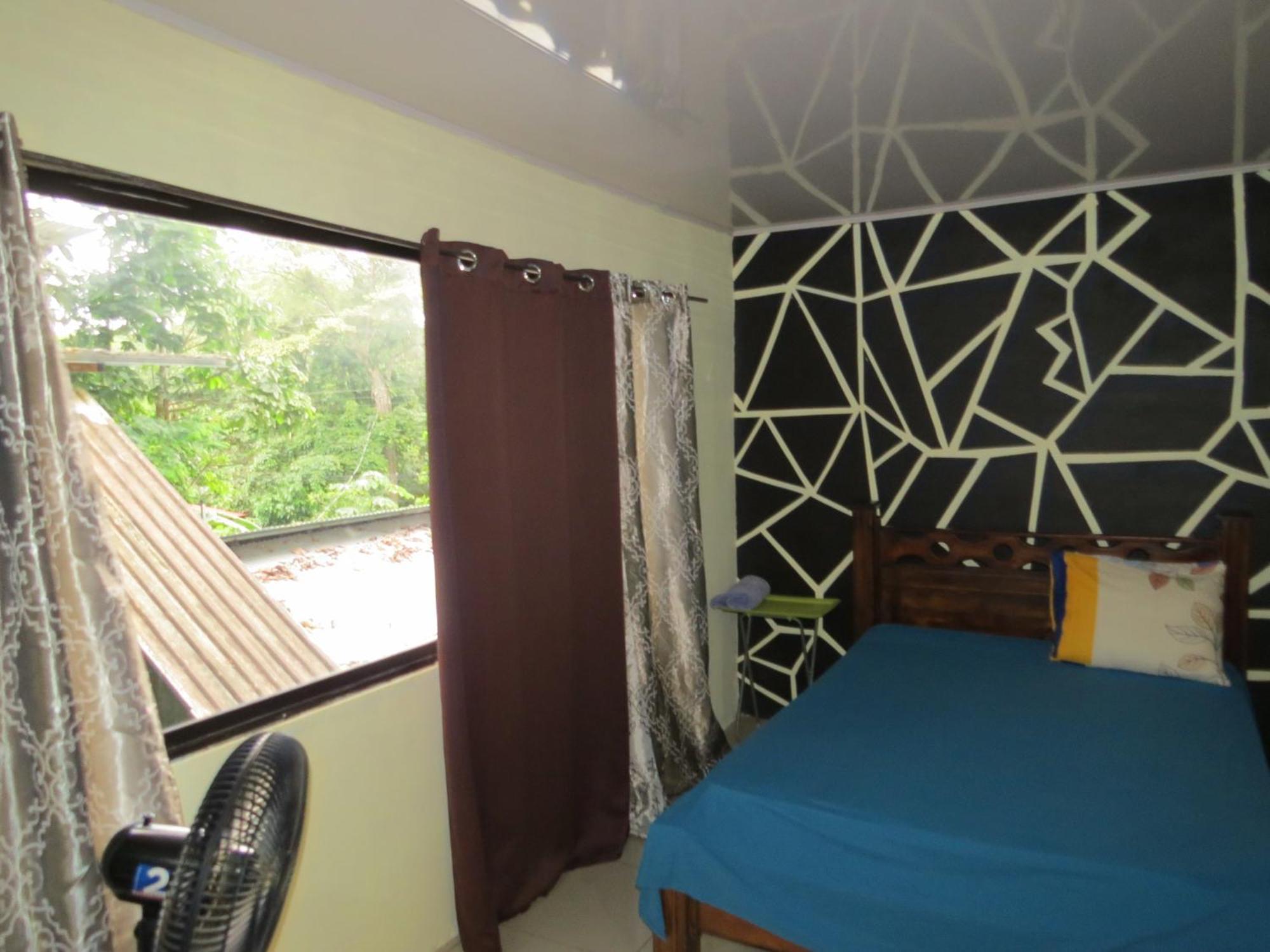 דירות מנואל אנטוניו House La Rose Second Floor מראה חיצוני תמונה